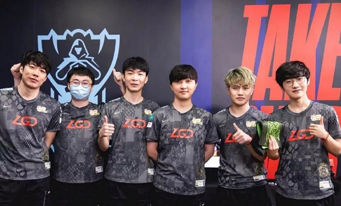 等方面全面 等方面全面